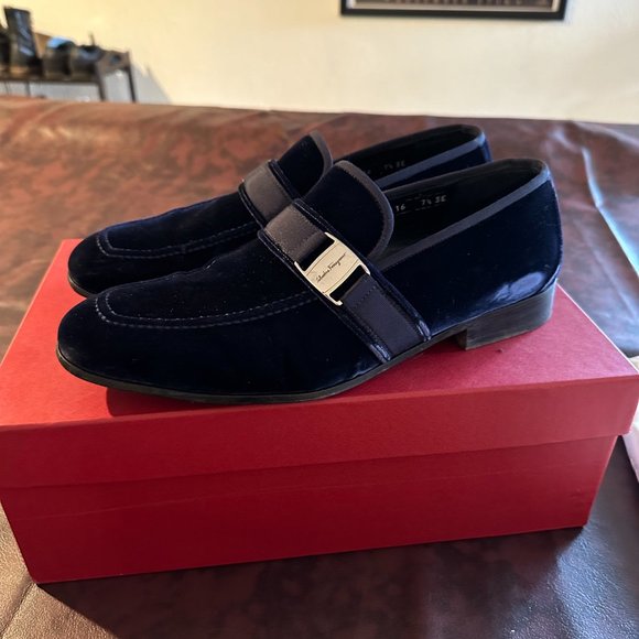 Ferragamo Danny 2 Velvet Loafers main image 6